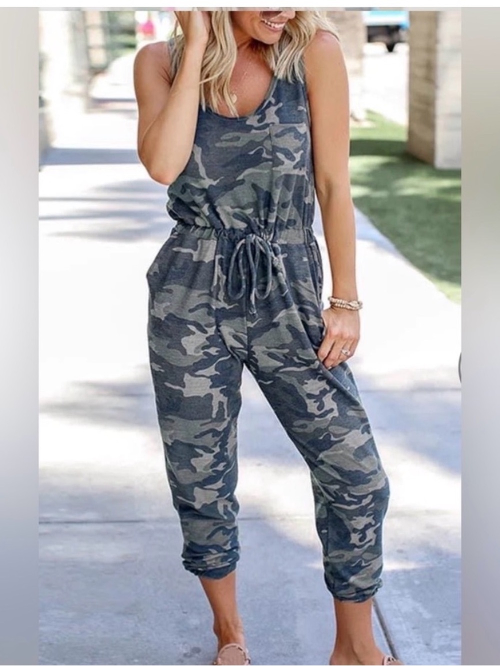Camo Jumpsuit Women's One Piece Elastic Waist Leg Drawstring Pockets Size Medium